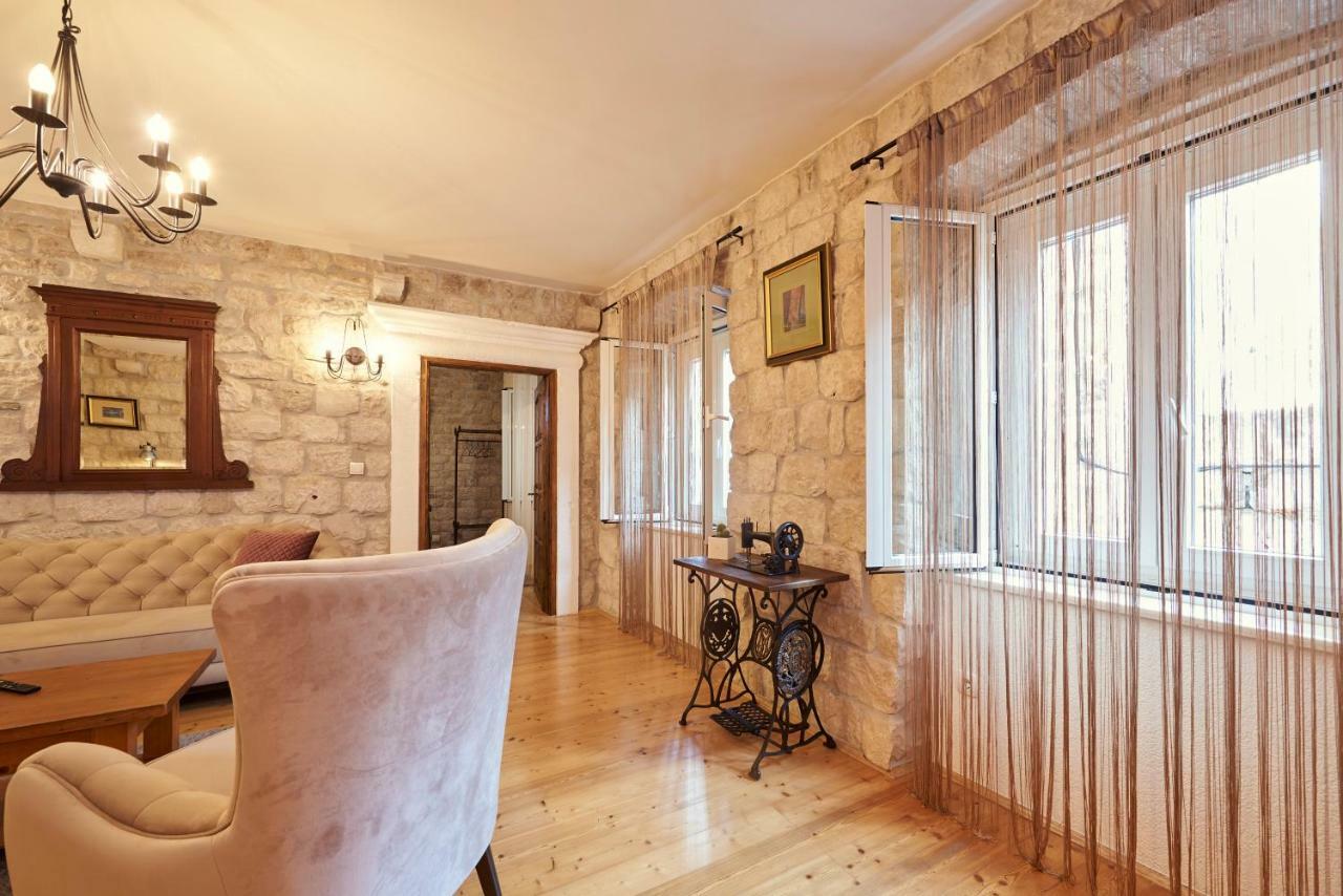 Apartment Capo Residence - Old Town - Parking تروغير المظهر الخارجي الصورة