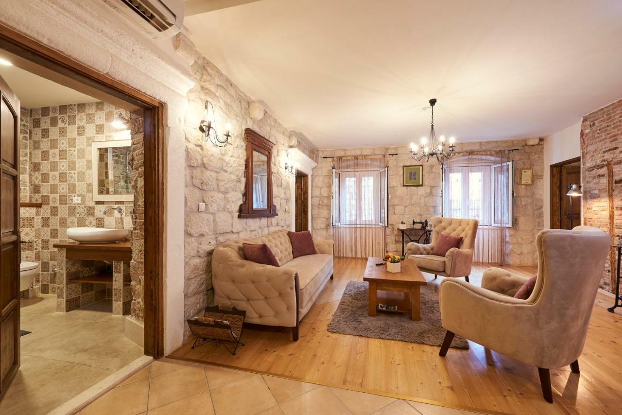 Apartment Capo Residence - Old Town - Parking تروغير المظهر الخارجي الصورة