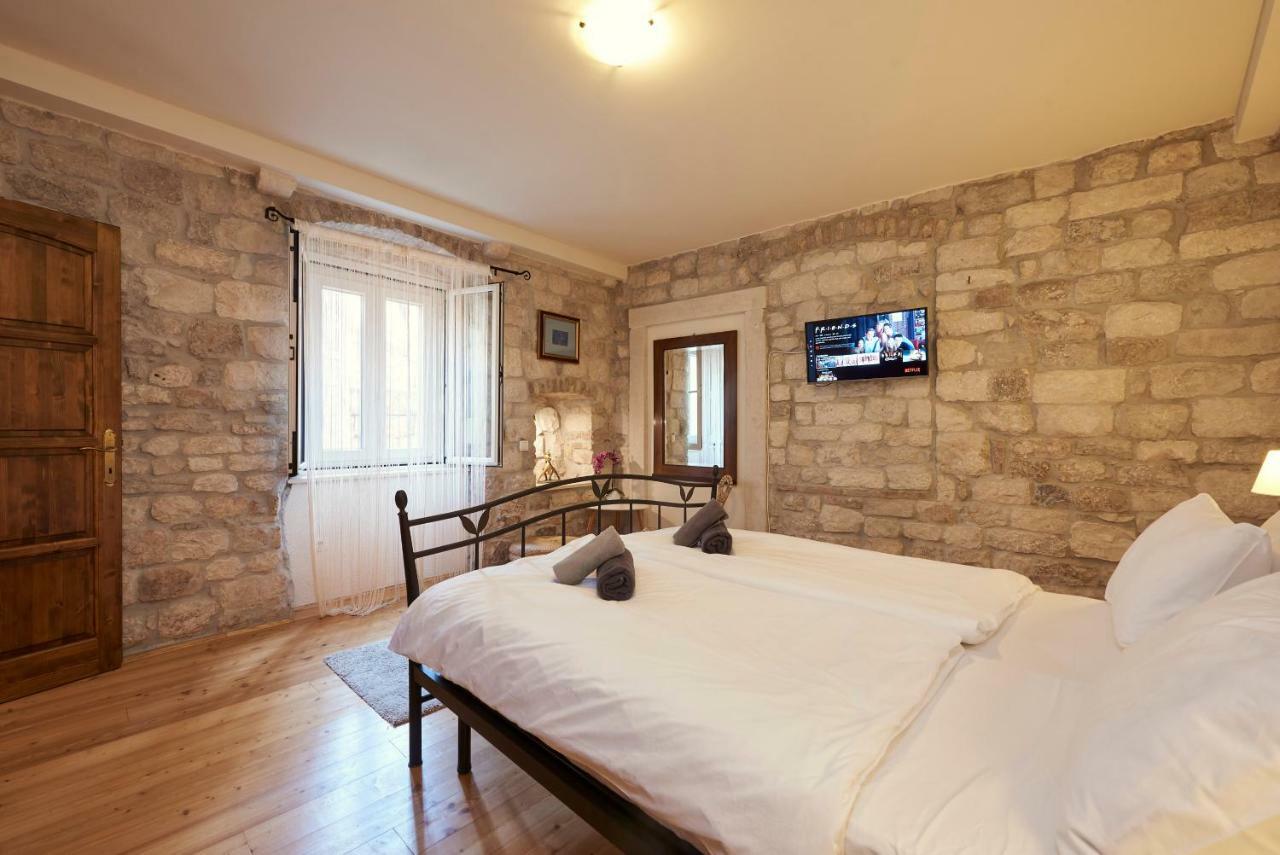 Apartment Capo Residence - Old Town - Parking تروغير المظهر الخارجي الصورة