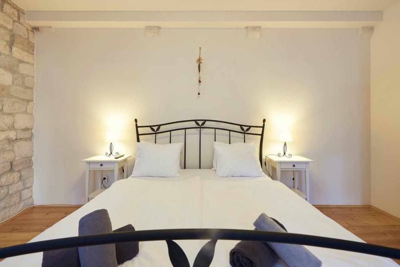 Apartment Capo Residence - Old Town - Parking تروغير المظهر الخارجي الصورة