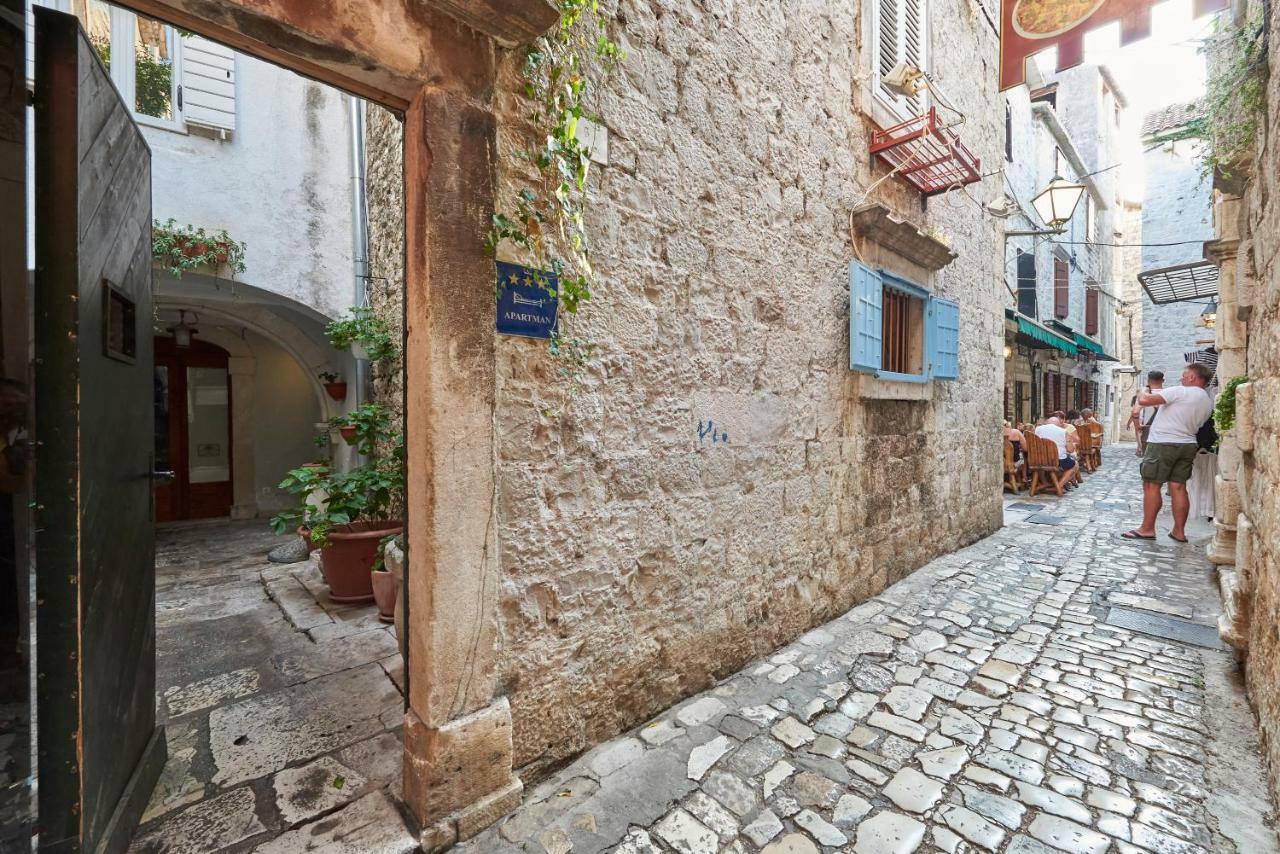 Apartment Capo Residence - Old Town - Parking تروغير المظهر الخارجي الصورة