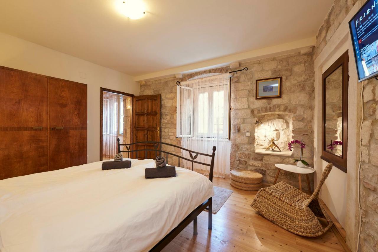 Apartment Capo Residence - Old Town - Parking تروغير المظهر الخارجي الصورة
